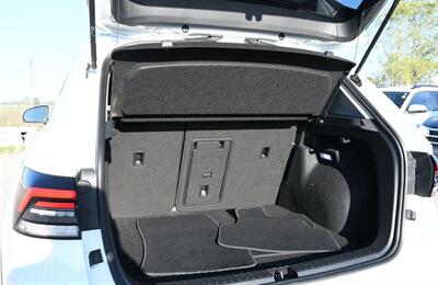 2025 Volkswagen Taos SE 4Motion  AWD - Photo 8 - St Albert, AB T8N 3Z7