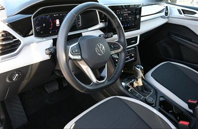 2025 Volkswagen Taos SE 4Motion  AWD - Photo 10 - St Albert, AB T8N 3Z7