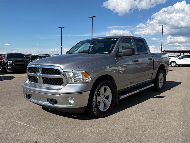 2021 RAM 1500 Classic SXT  4x4 - Photo 1 - St Albert, AB T8N 3Z7