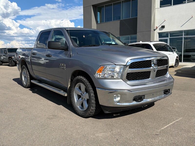 2021 RAM 1500 Classic SXT 4x4 - Photo 4 - St Albert, AB T8N 3Z7