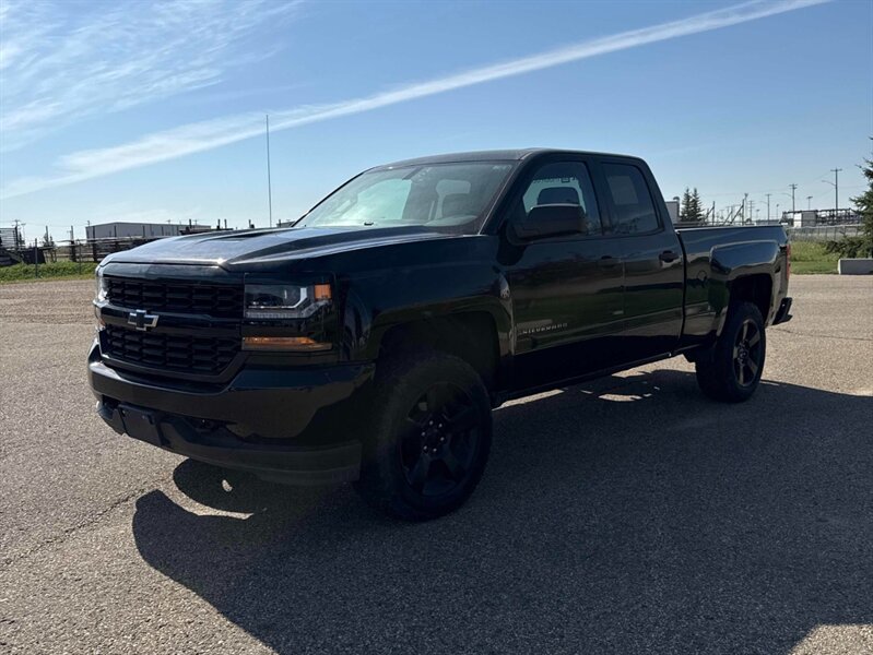 2018 Chevrolet Silverado 1500 Custom  4X4 - Photo 1 - Edmonton, AB T5L 2J7
