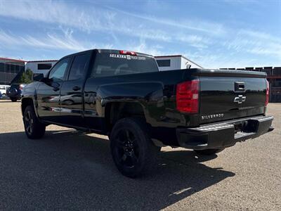2018 Chevrolet Silverado 1500 Custom 4X4 - Photo 3 - Edmonton, AB T5L 2J7