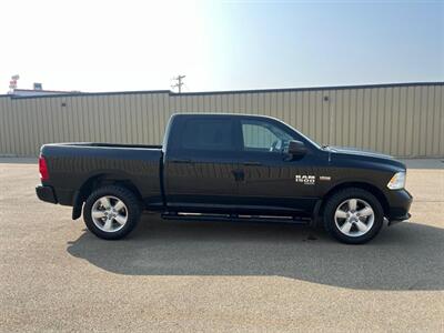 2023 RAM 1500 Classic Express  4x4 - Photo 4 - St Albert, AB T8N 3Z7
