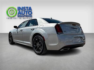 2022 Chrysler 300 Series S  AWD - Photo 7 - St Albert, AB T8N 3Z7