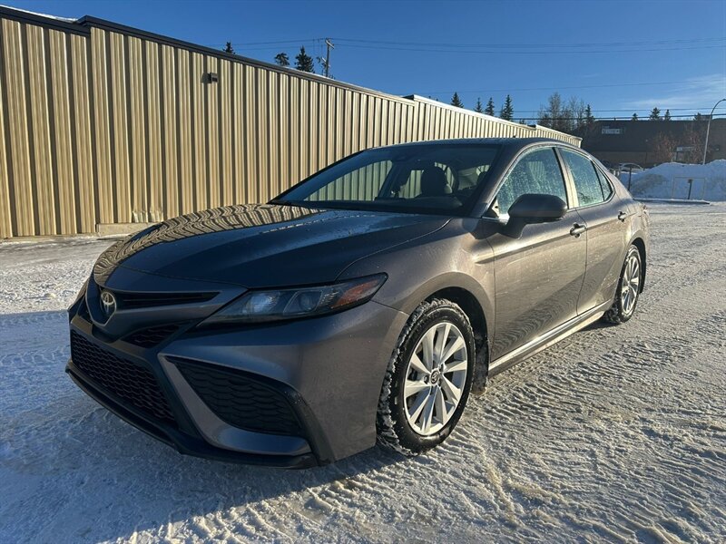 2024 Toyota Camry SE   - Photo 1 - St Albert, AB T8N 3Z7