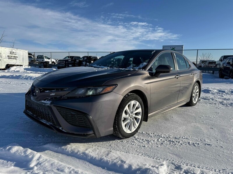 2024 Toyota Camry SE   - Photo 1 - St Albert, AB T8N 3Z7