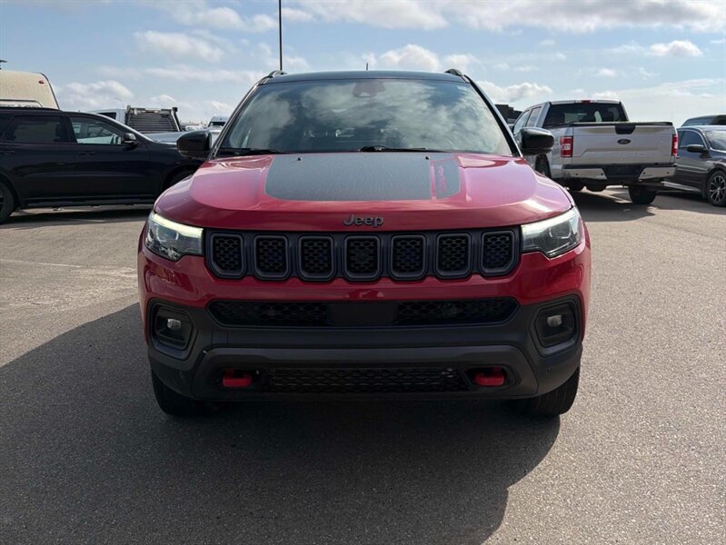 2024 Jeep Compass Trailhawk Elite 4x4 - Photo 2 - Acheson, AB T7X 5A3