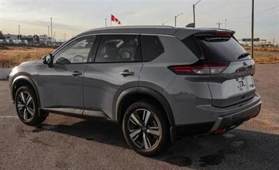 2024 Nissan Rogue SL Premium AWD - Photo 6 - St Albert, AB T8N 3Z7
