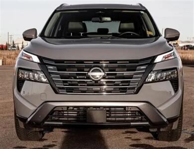 2024 Nissan Rogue SL Premium AWD - Photo 5 - St Albert, AB T8N 3Z7