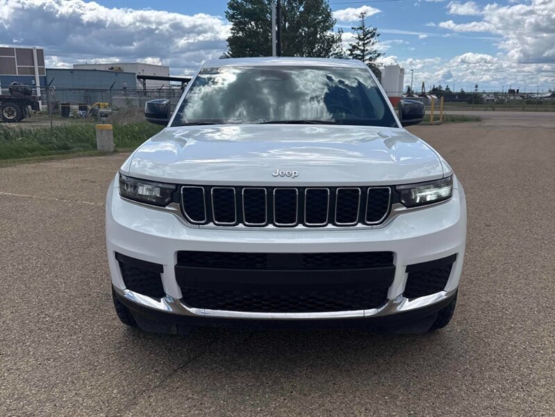 2024 Jeep Grand Cherokee L Laredo 4x4 - Photo 2 - Acheson, AB T7X 5A3