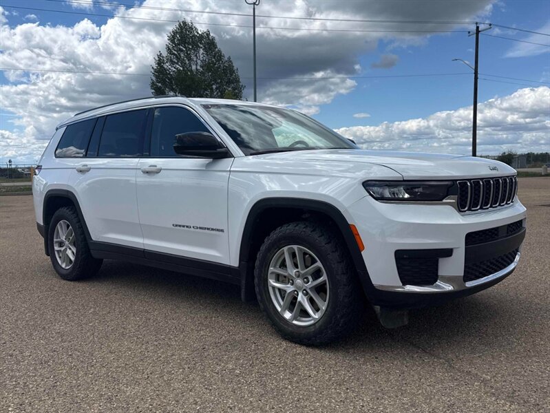2024 Jeep Grand Cherokee L Laredo 4x4 - Photo 8 - Acheson, AB T7X 5A3