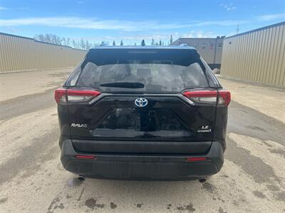 2023 Toyota RAV4 Hybrid LE AWD - Photo 7 - St Albert, AB T8N 3Z7