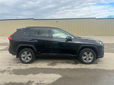 2023 Toyota RAV4 Hybrid LE AWD - Photo 5 - St Albert, AB T8N 3Z7