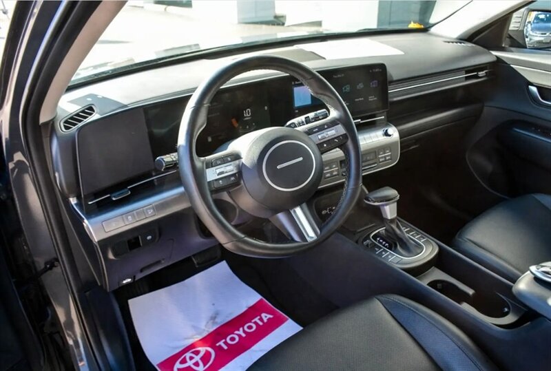 2025 Hyundai KONA Preferred W Trend AWD - Photo 11 - St Albert, AB T8N 3Z7