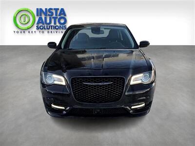 2023 Chrysler 300 Series Touring L  AWD - Photo 2 - St Albert, AB T8N 3Z7