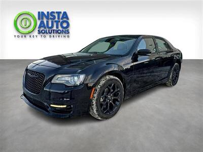 2023 Chrysler 300 Series Touring L  AWD - Photo 3 - St Albert, AB T8N 3Z7