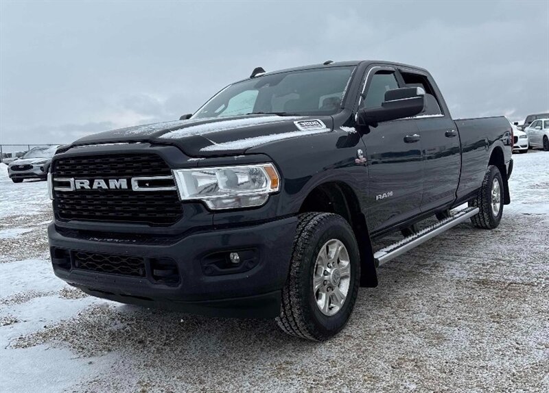 2022 RAM 3500 Big Horn  4x4