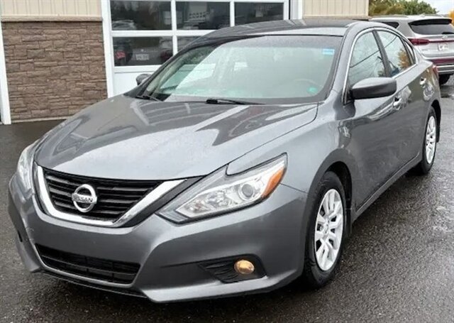 2017 Nissan Altima 2.5 S - Photo 2 - Edmonton, AB T5L 2J7