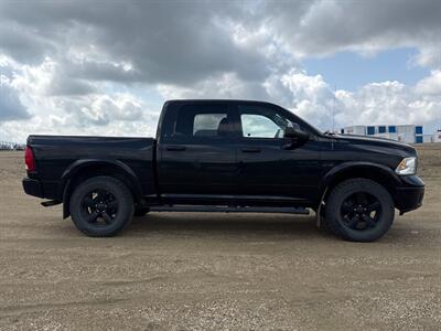 2017 RAM 1500 SLT  Crew Cab 4x4 - Photo 3 - Edmonton, AB T5L 2J7