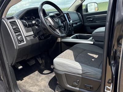 2017 RAM 1500 SLT  Crew Cab 4x4 - Photo 6 - Edmonton, AB T5L 2J7