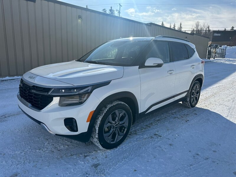 2024 Kia Seltos EX Premium Leather Sunroof  AWD