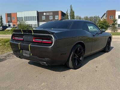 2017 Dodge Challenger SXT Plus - Photo 6 - Edmonton, AB T5L 2J7