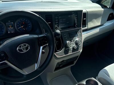 2020 Toyota Sienna LE 8-Passenger   - Photo 10 - Acheson, AB T7X 5A3