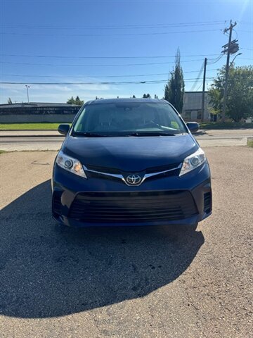 2020 Toyota Sienna LE 8-Passenger - Photo 3 - Acheson, AB T7X 5A3