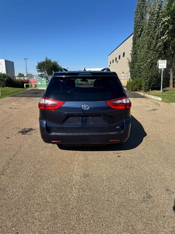 2020 Toyota Sienna LE 8-Passenger - Photo 7 - Acheson, AB T7X 5A3