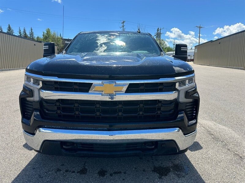 2023 Chevrolet Silverado 1500 LT V8 Crew - Photo 8 - St Albert, AB T8N 3Z7