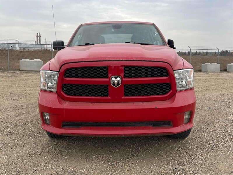2023 RAM 1500 Classic Express 4x4 - Photo 2 - Acheson, AB T7X 5A3