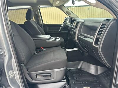 2020 RAM 1500 Classic Express  4x4 - Photo 14 - St Albert, AB T8N 3Z7