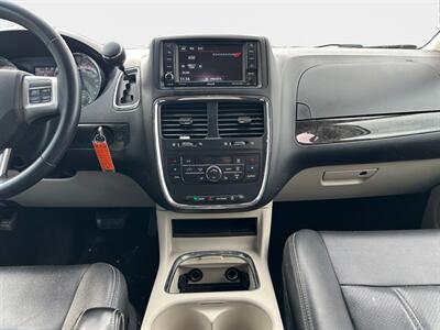 2017 Dodge Grand Caravan Crew Plus   - Photo 11 - St Albert, AB T8N 3Z7