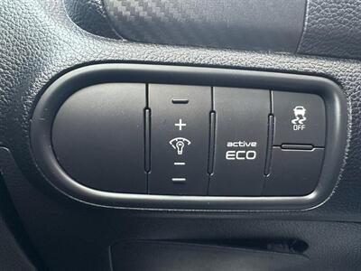 2015 Kia Forte5 EX   - Photo 16 - St Albert, AB T8N 3Z7