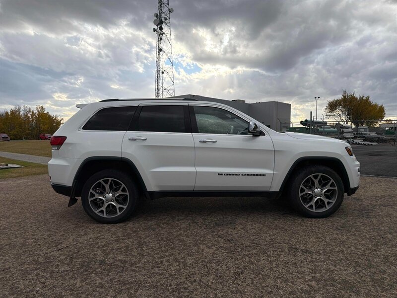 2022 Jeep Grand Cherokee WK Limited 4x4 - Photo 7 - Edmonton, AB T5L 2J7