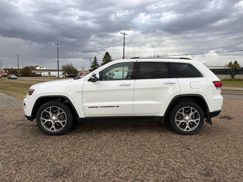 2022 Jeep Grand Cherokee WK Limited 4x4 - Photo 3 - Edmonton, AB T5L 2J7