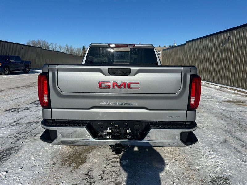 2024 GMC Sierra 1500 SLT 4x4 - Photo 7 - St Albert, AB T8N 3Z7