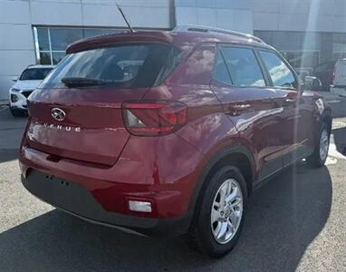 2024 Hyundai VENUE Preferred - Photo 8 - St Albert, AB T8N 3Z7