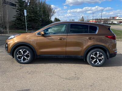 2021 Kia Sportage LX   - Photo 3 - Edmonton, AB T5L 2J7