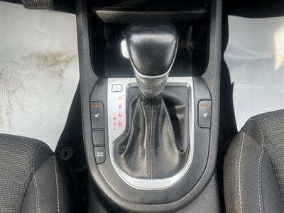 2021 Kia Forte LX   - Photo 14 - St Albert, AB T8N 3Z7
