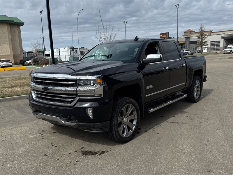 2018 Chevrolet Silverado 1500 High Country  4x4 - Photo 1 - St Albert, AB T8N 3Z7