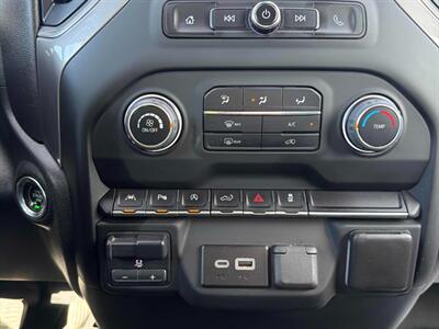 2023 Chevrolet Silverado 1500 Work Truck 5.3L V8 - Photo 12 - Edmonton, AB T5L 2J7