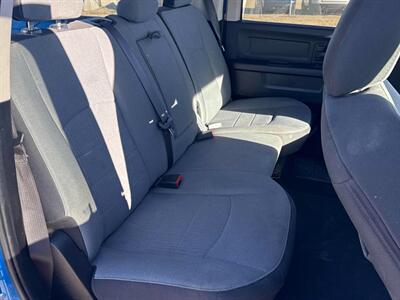 2022 RAM 1500 Classic Night Edition Express 4X4 - Photo 15 - St Albert, AB T8N 3Z7