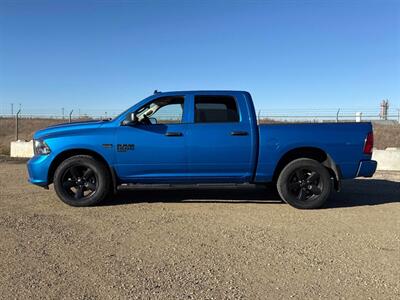 2022 RAM 1500 Classic Night Edition Express 4X4 - Photo 3 - St Albert, AB T8N 3Z7
