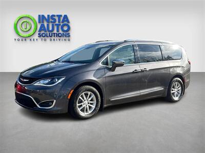 2017 Chrysler Pacifica Limited   - Photo 1 - St Albert, AB T8N 3Z7