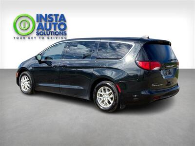 2022 Chrysler Grand Caravan SXT   - Photo 3 - Edmonton, AB T5L 2J7