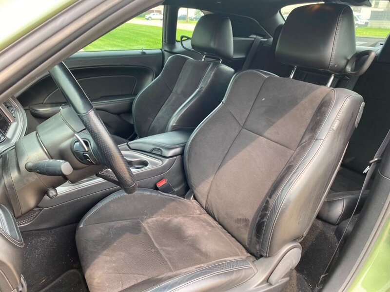 2023 Dodge Challenger GT Plus Blacktop Sunroof AWD - Photo 11 - Edmonton, AB T5L 2J7