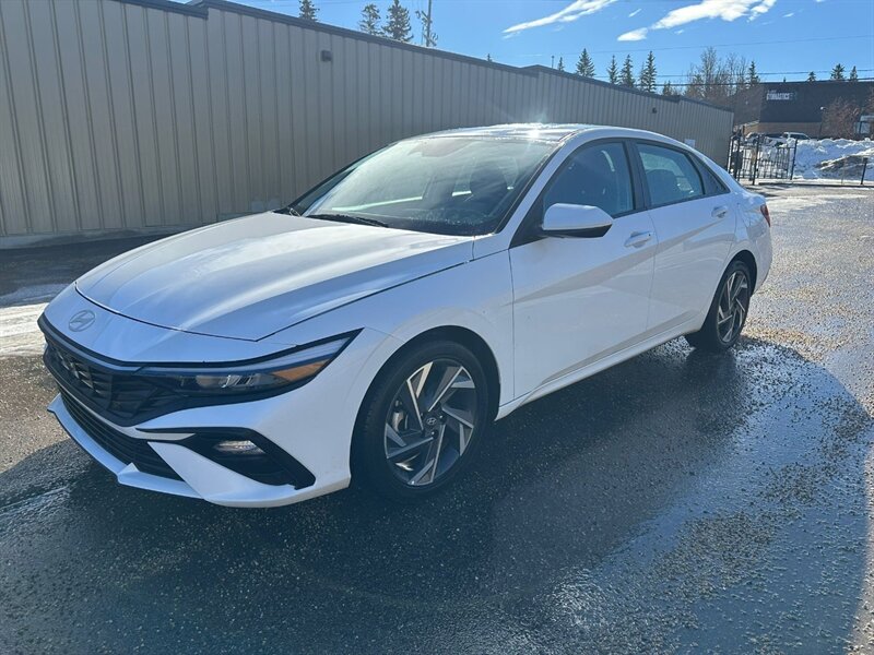 2024 Hyundai ELANTRA Preferred Tech   - Photo 1 - St Albert, AB T8N 3Z7