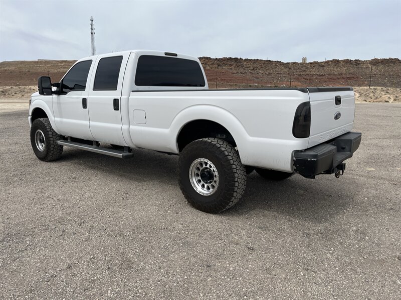 2015 Ford F-250 XLT - Photo 8 - Hurricane, UT 84737