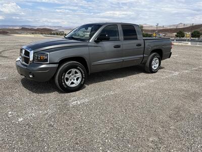 2005 Dodge Dakota Laramie Truck